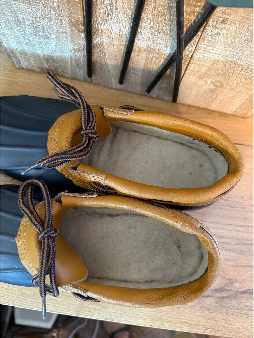 Woodstock Caribou Duck Shoes Women's 9M Navy Tan Rain Boots